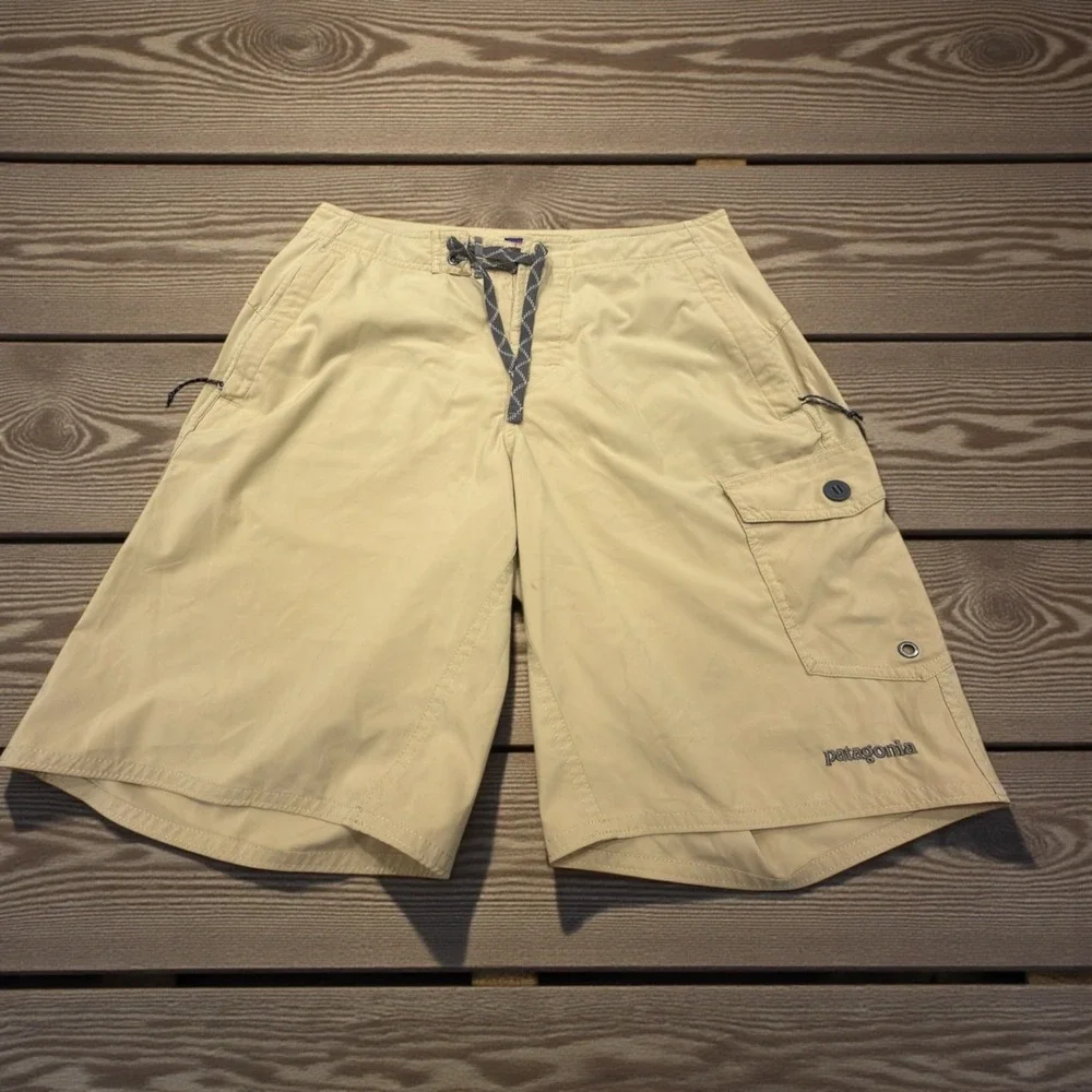 Patagonia Mens 30 Board Shorts Tan Khaki Ripstop Cargo Swim Trunks 86565 FA13